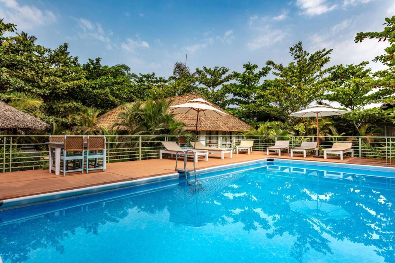 Akasa Goa Hotel ปาโลเลม ภายนอก รูปภาพ